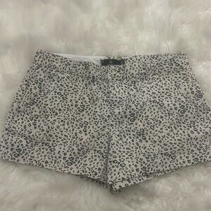 VOLCOM Juniors' Frochickie Shorts • 25